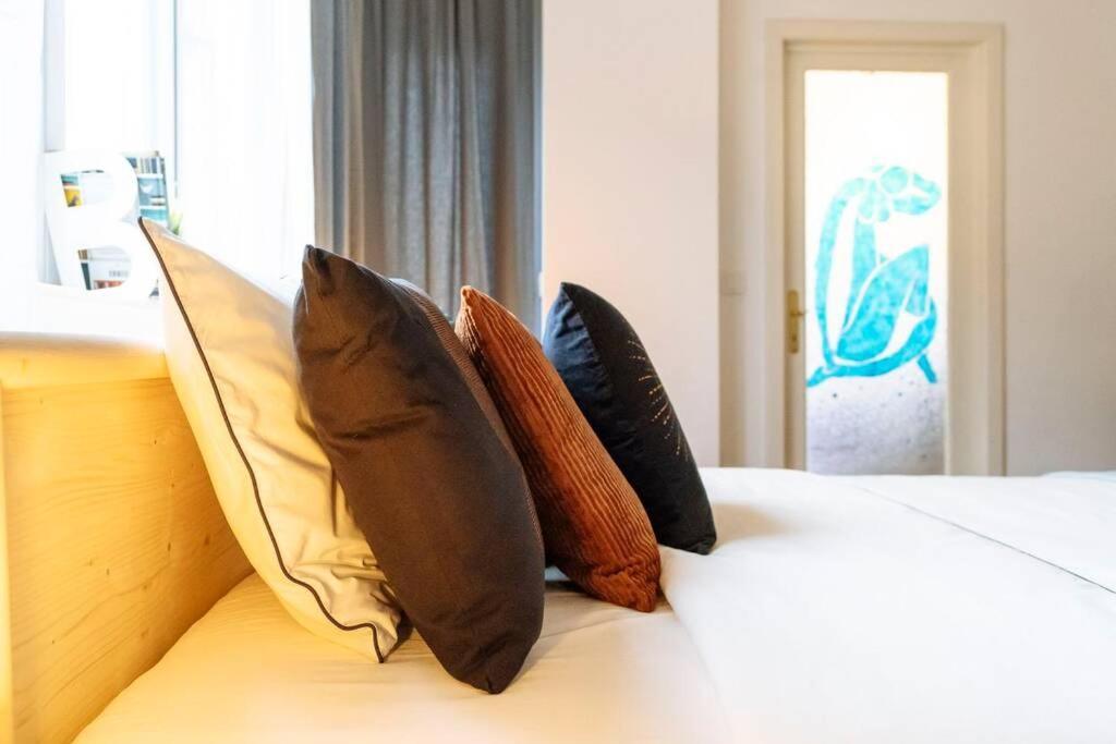 La Dame Bleue Apartment บูคาเรสต์ ภายนอก รูปภาพ